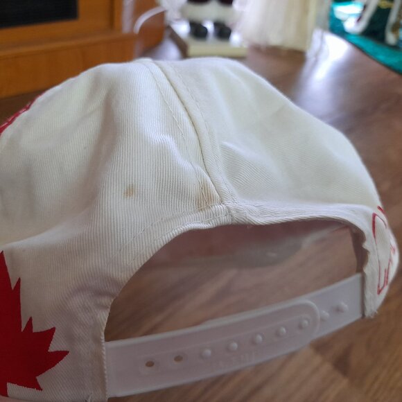 Vintage Canada Trucker Hats - Maple Leaf & Spellout Logos - 1990s Lot of 2 - Picture 6 of 16